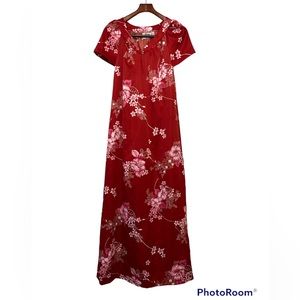 Vintage 1970s Hilo Hattie Maxi House Dress Mumu